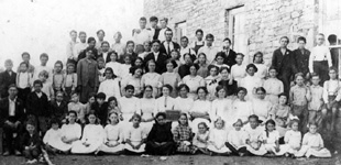 Kids at Stone School 1912