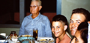 Ashley Taylor, with Lindy & Lilian Taylor 1953