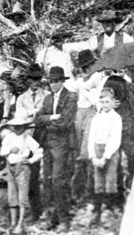 Baptism of Hattie & Bertie Helm 1907