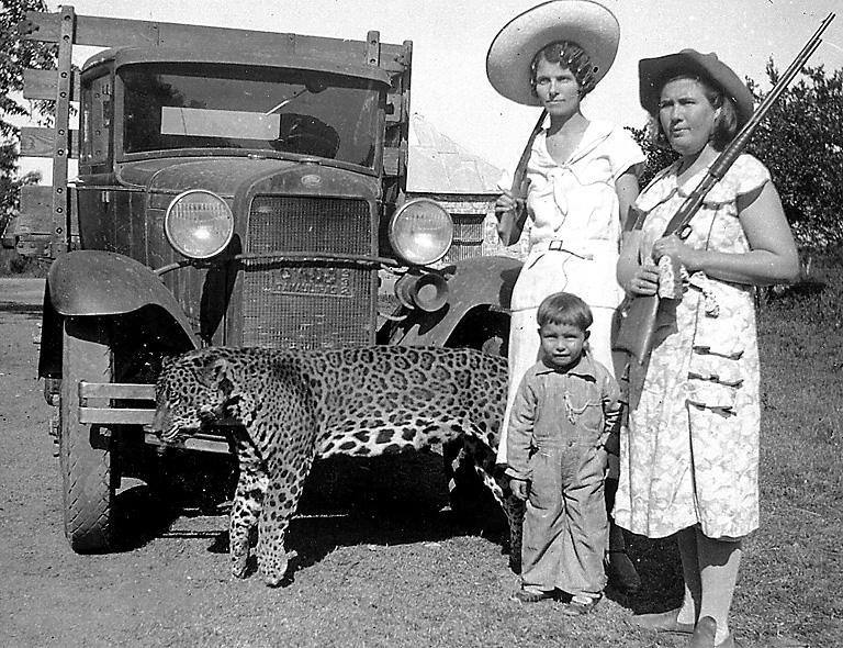 Delanie & Bob Britt & Blanche Snell