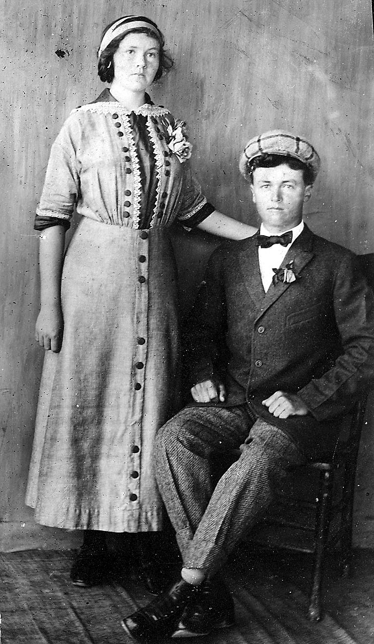 Susie & Barney Derr 1912