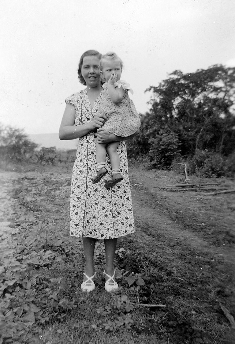 Vesta & Lenora Turner