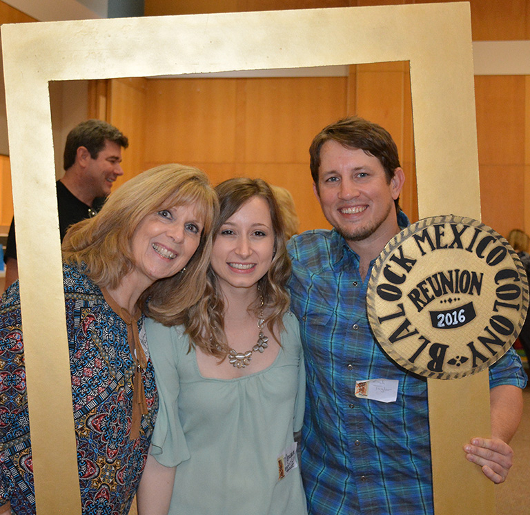 Melanie, Meagan, Zach Frame