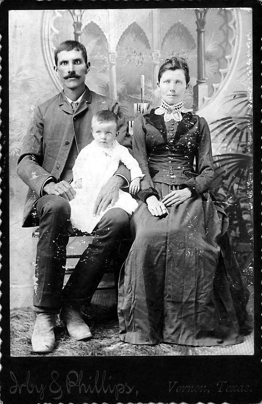 W. W., Clementine & Vardaman Snell